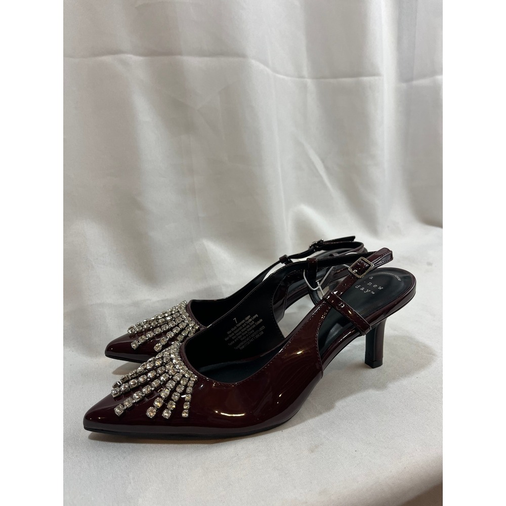 A New Day Burgundy Patent Rhinestone Fringe Slingback Kitten Heels Size 7
